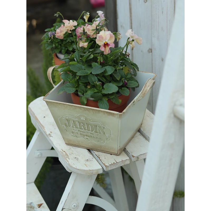 Pot à fleurs vintage en étain  - Gardening Tools English avis et prix